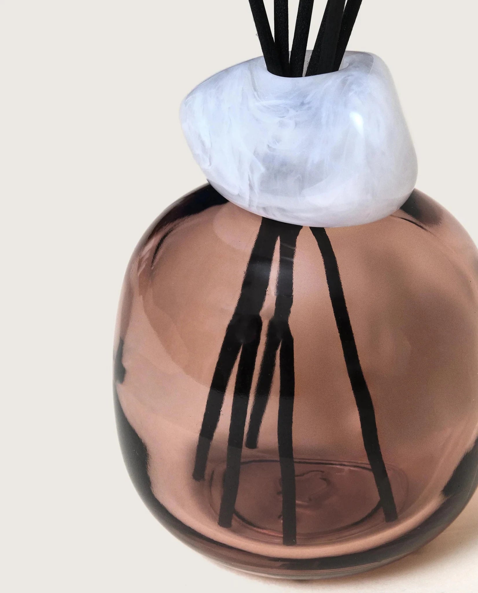 Raumduft Diffuser Mineral Rosa/Weiß - Lady Flower von Maison Berger