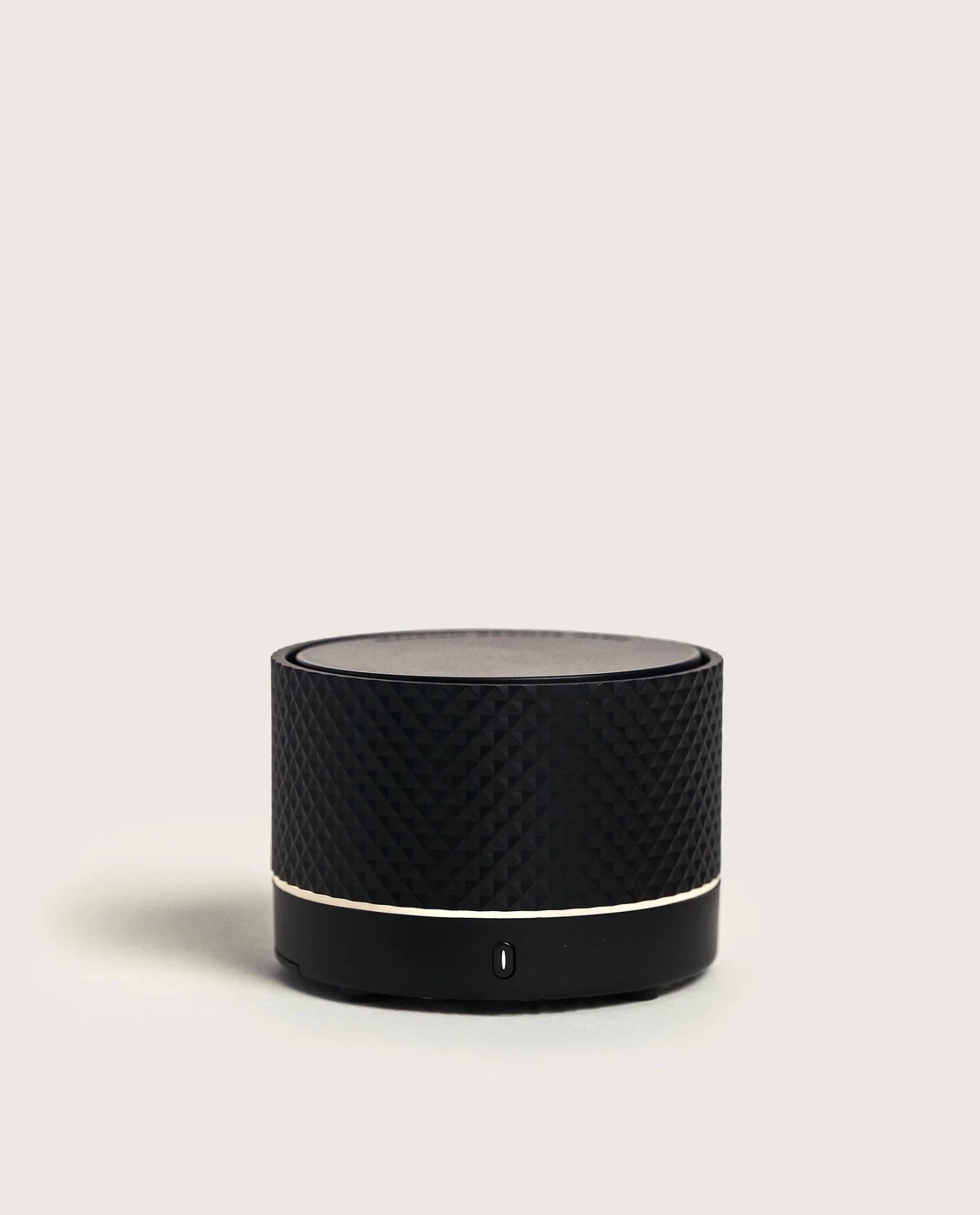 Portable Aroma Diffuser Nomade Schwarz - Leckere Vanille von Maison Berger