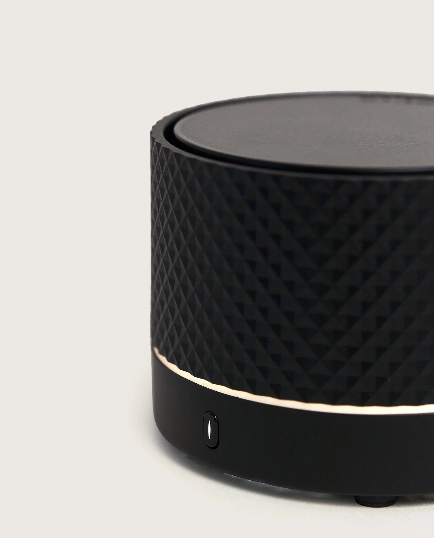Portable Aroma Diffuser Nomade Schwarz - Leckere Vanille von Maison Berger