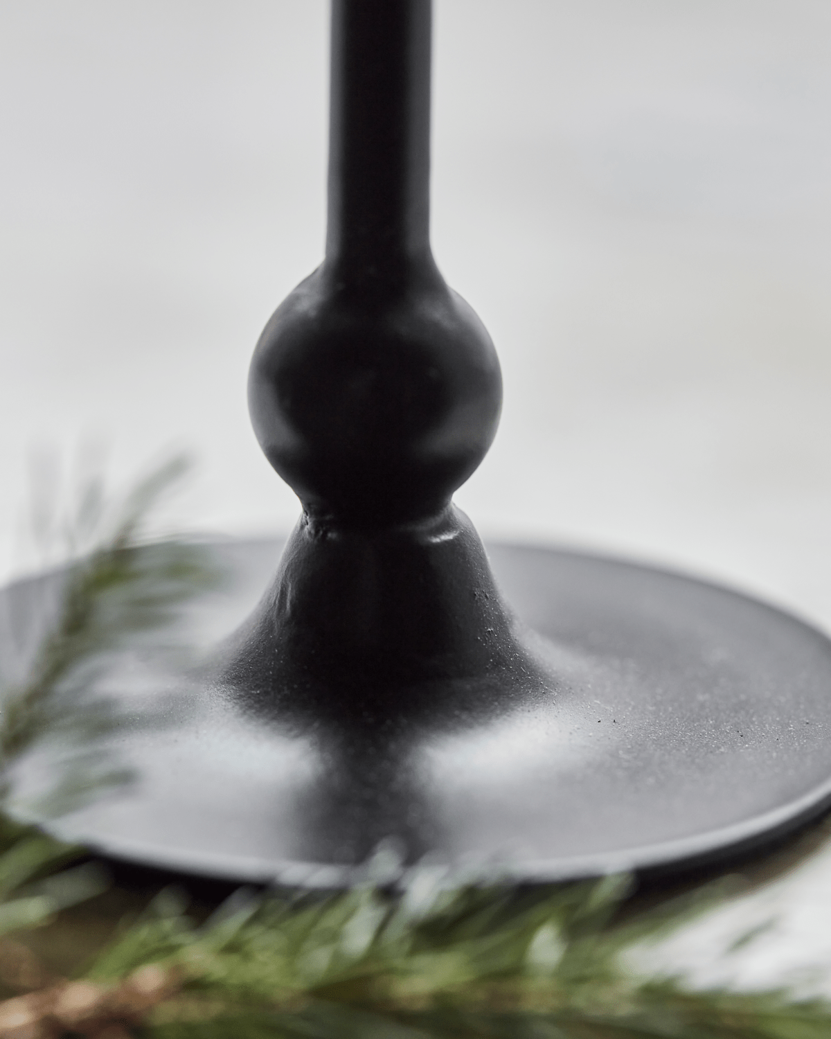Kerzenständer, HDFolk, Antikes Schwarz von House Doctor