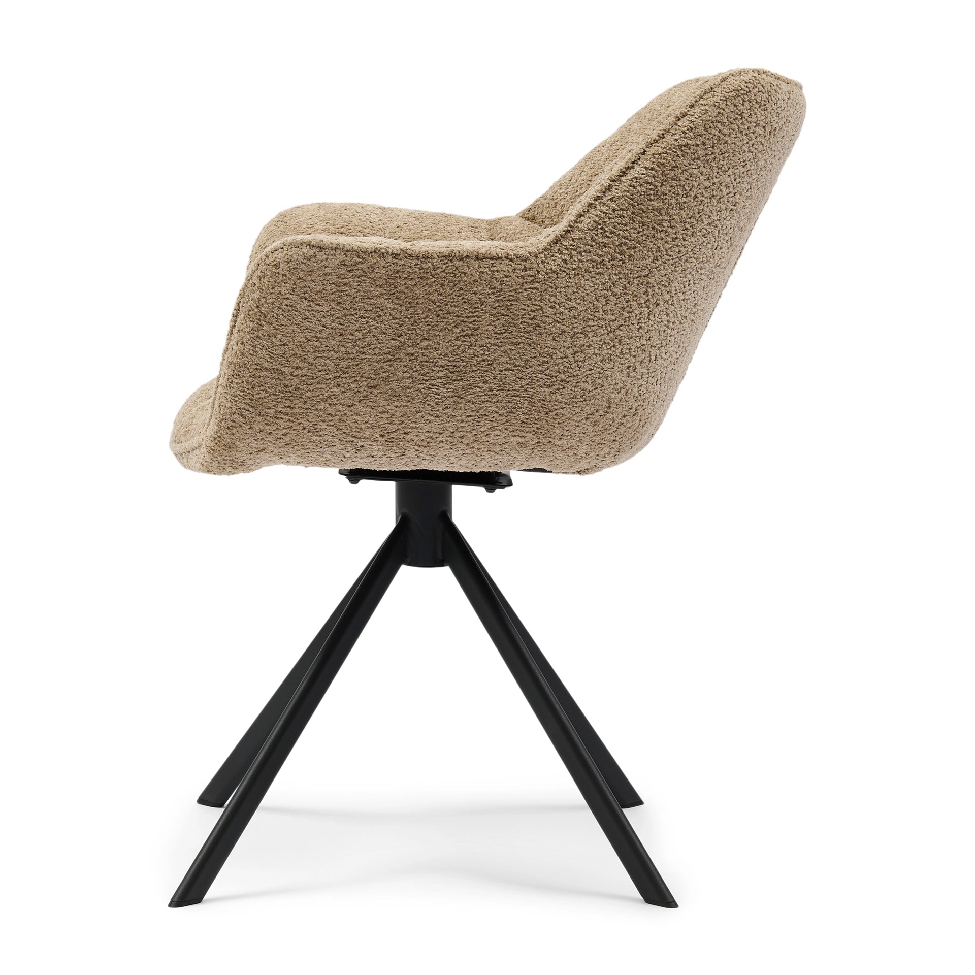 https://dam.dutchinterior.com/riviera-maison/collection/stoelen-bankjes/31714001/1920/31714001-3.webp