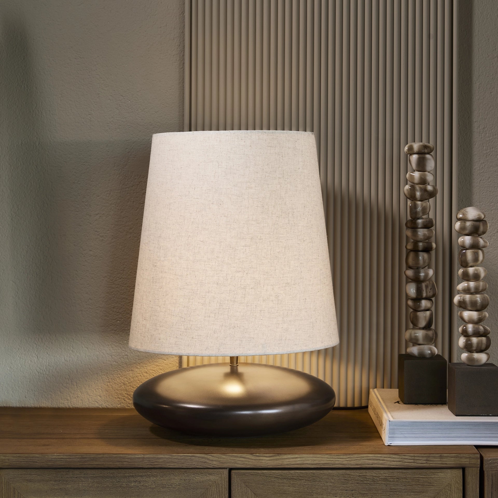Valoir Table Lamp