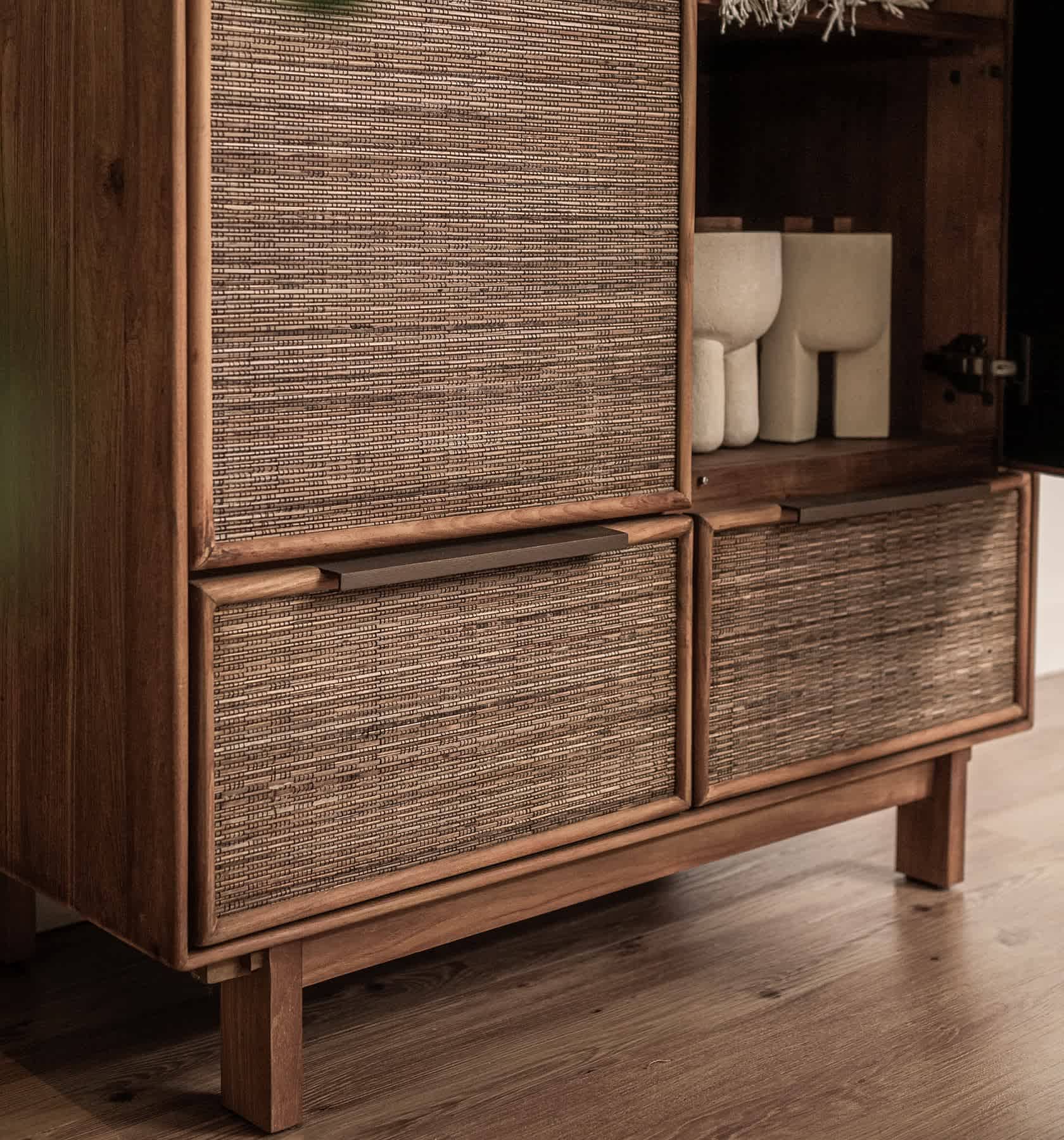 Schrank Grace, 2 Türen und 2 Schubladen von d - Bodhi