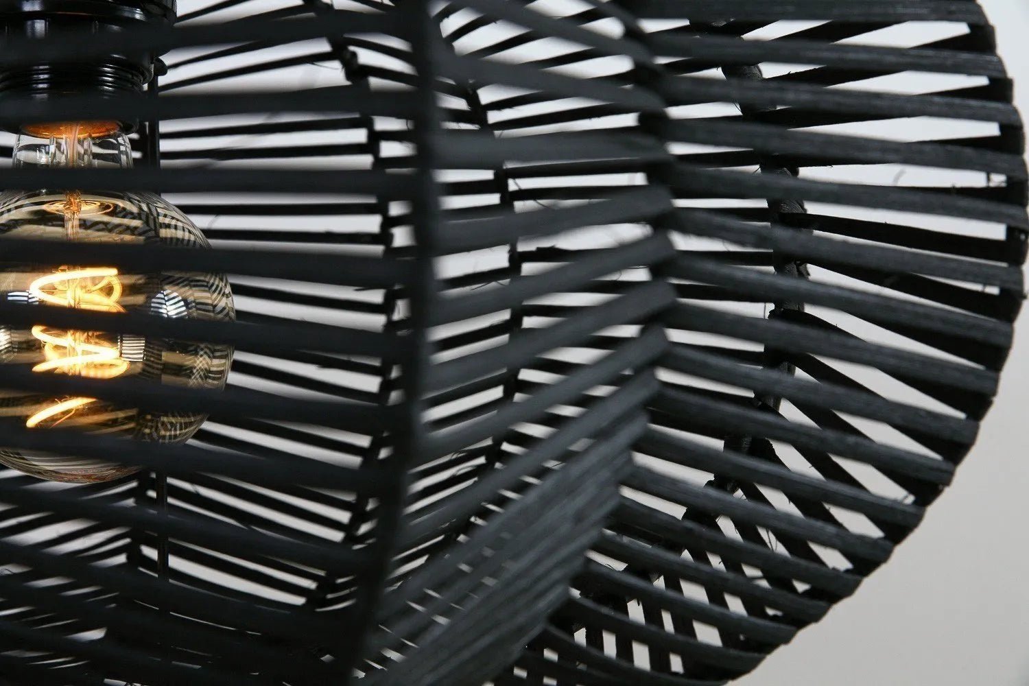 Pendelleuchte Nimbas 50cm Schwarz von MDLR Lights