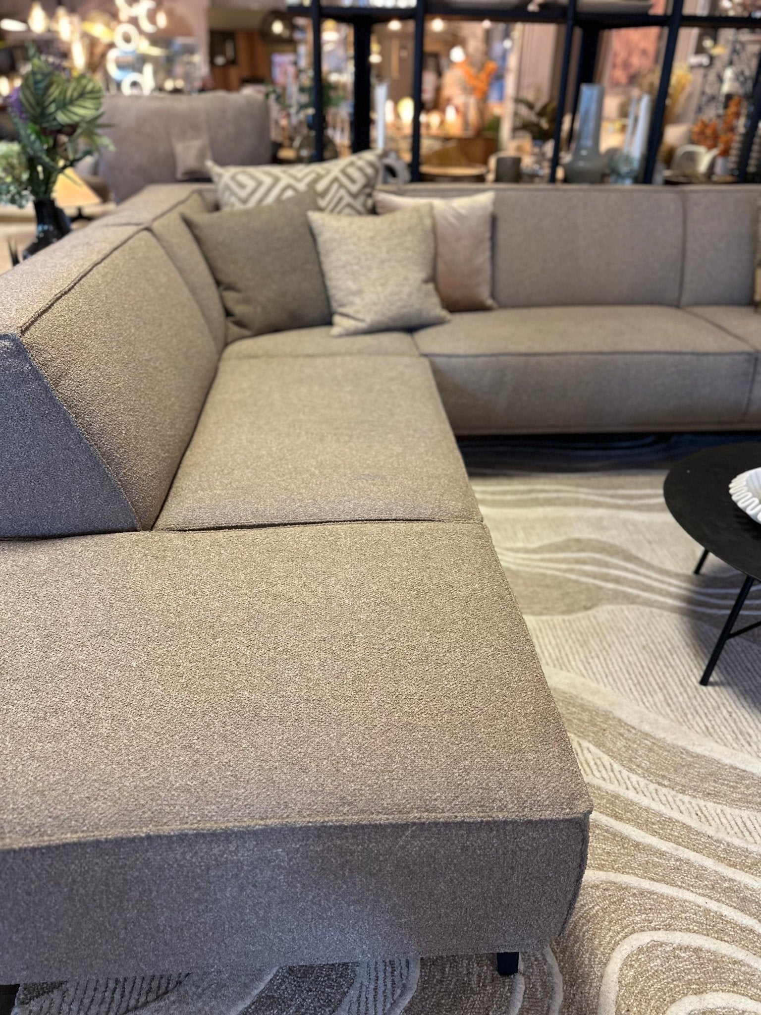 Sofa Nomad von Cartel Living