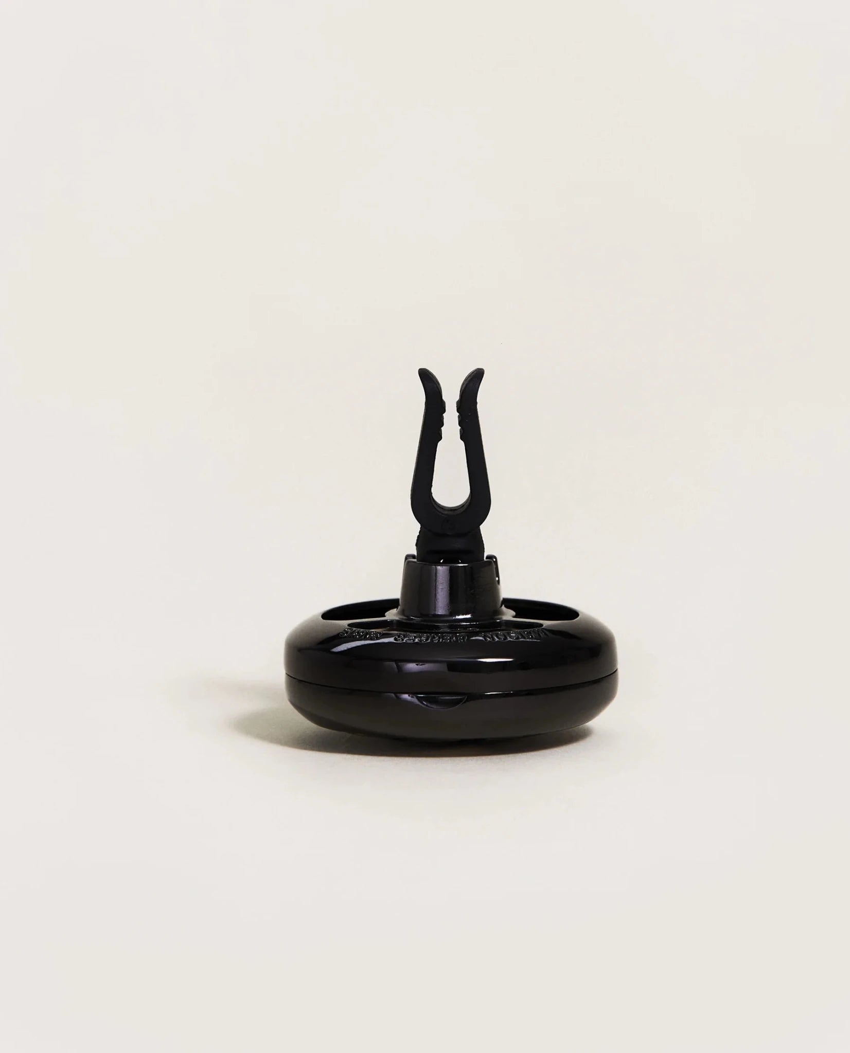 Autoduft Diffuser Car Wheel black, ohne Duftkeramik von Maison Berger