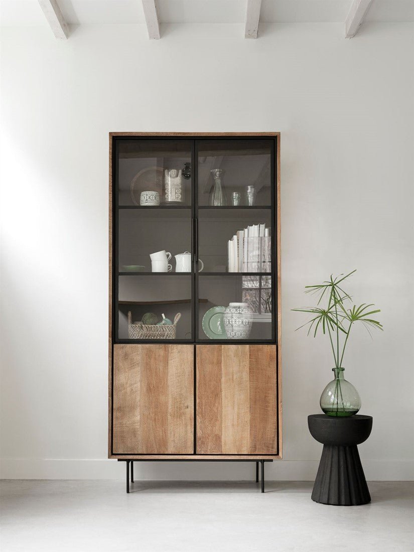 Metropole Vitrinenschrank small von DTP Home
