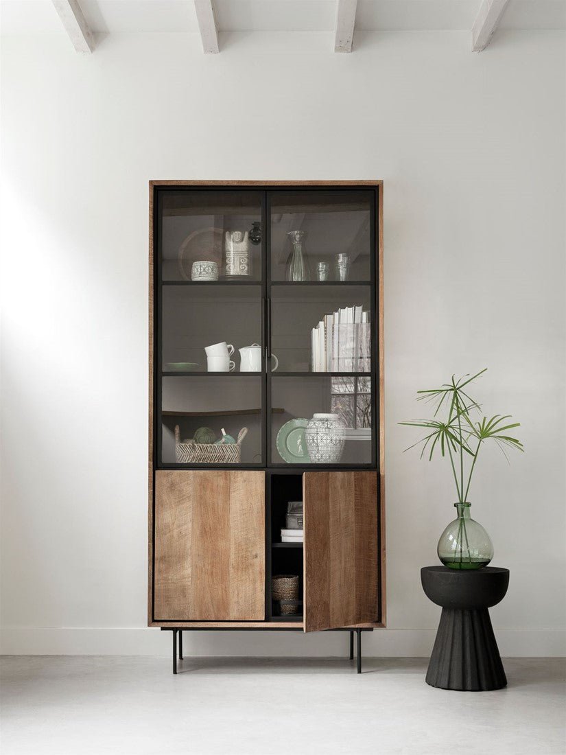 Metropole Vitrinenschrank small von DTP Home