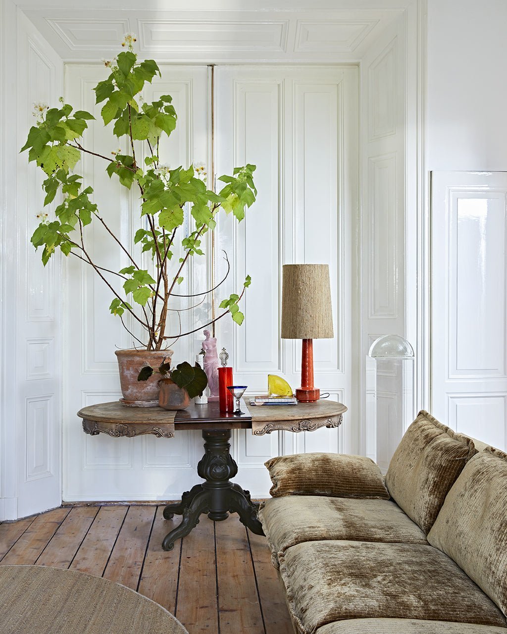 Retro Sofa 4 - Sitzer Samt Altgold von HKliving