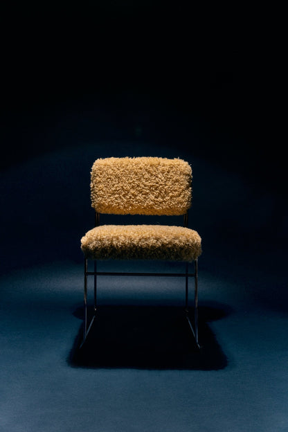 Endless dining chair: poodle, golden von HKliving