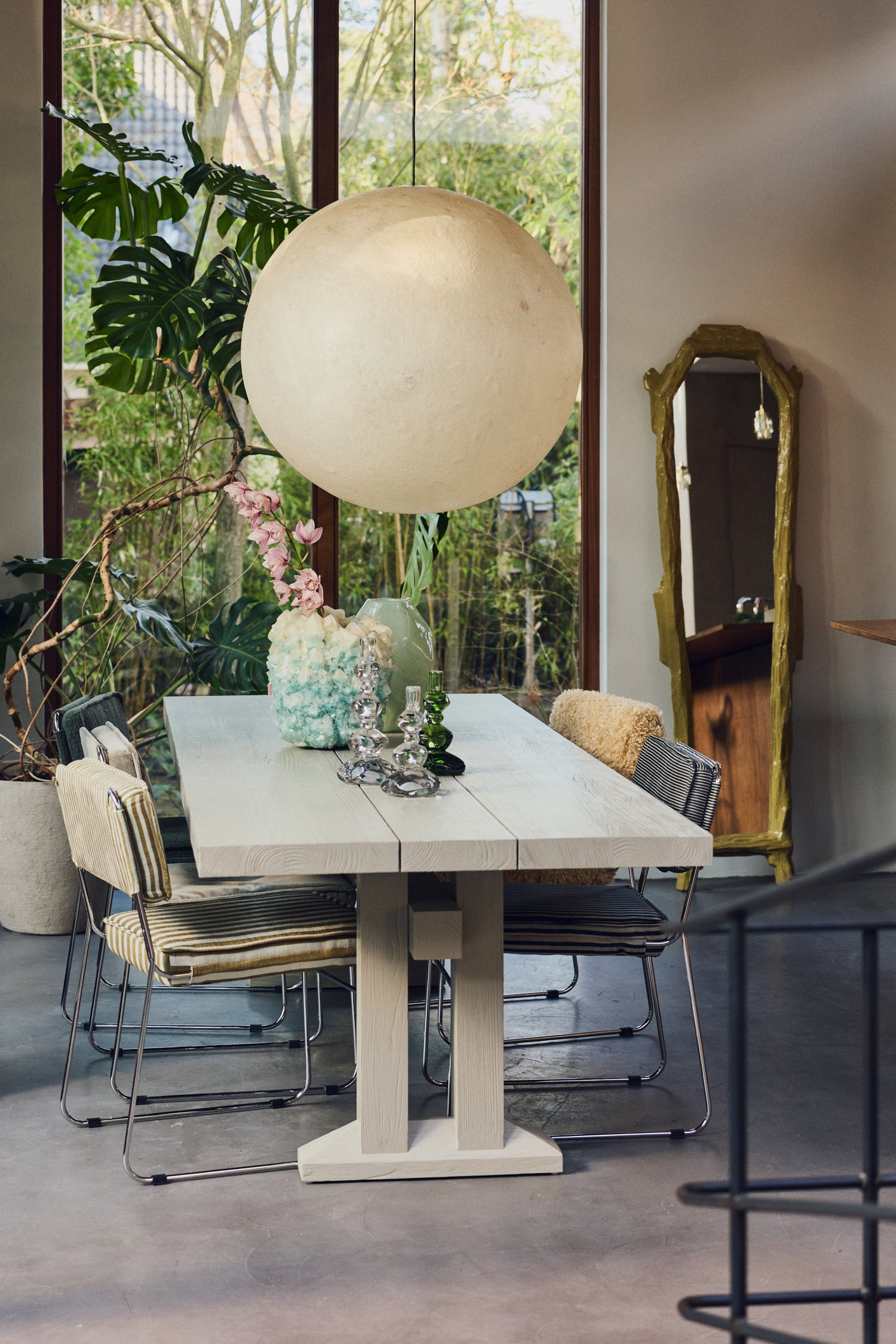 https://www.hkliving.com/media/ldhei5cr/2026_additions_hkliving_lr_225.jpg