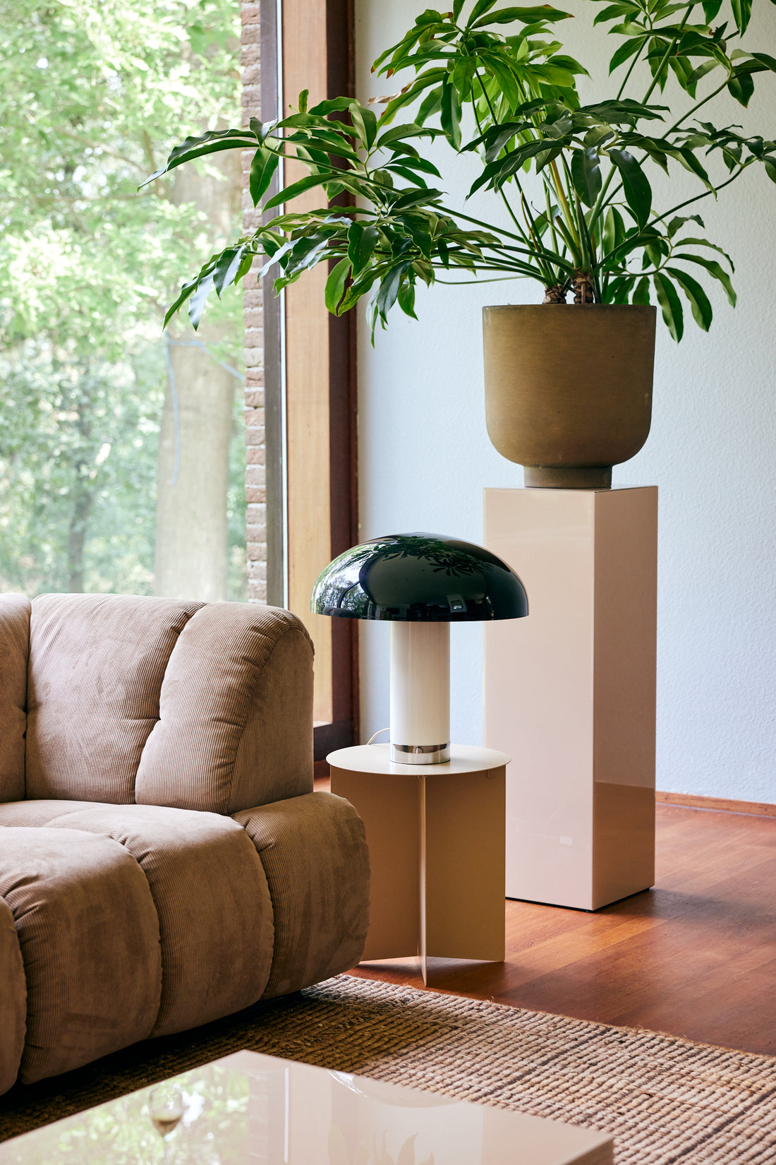 https://www.hkliving.com/media/hwqe4fc5/2324_collection_hkliving_shoot_2_lr_073.jpg?rnd=133646642109830000