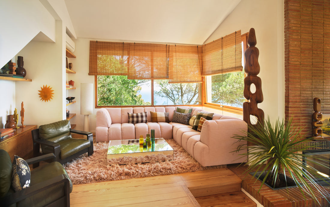 https://www.hkliving.com/media/huojd2ms/2425_collection_hkliving_shoot_1_lr_-065.jpg?rxy=0.4523134517621305,0.8891218159595751&amp;width=1250&amp;rnd=133709741747870000