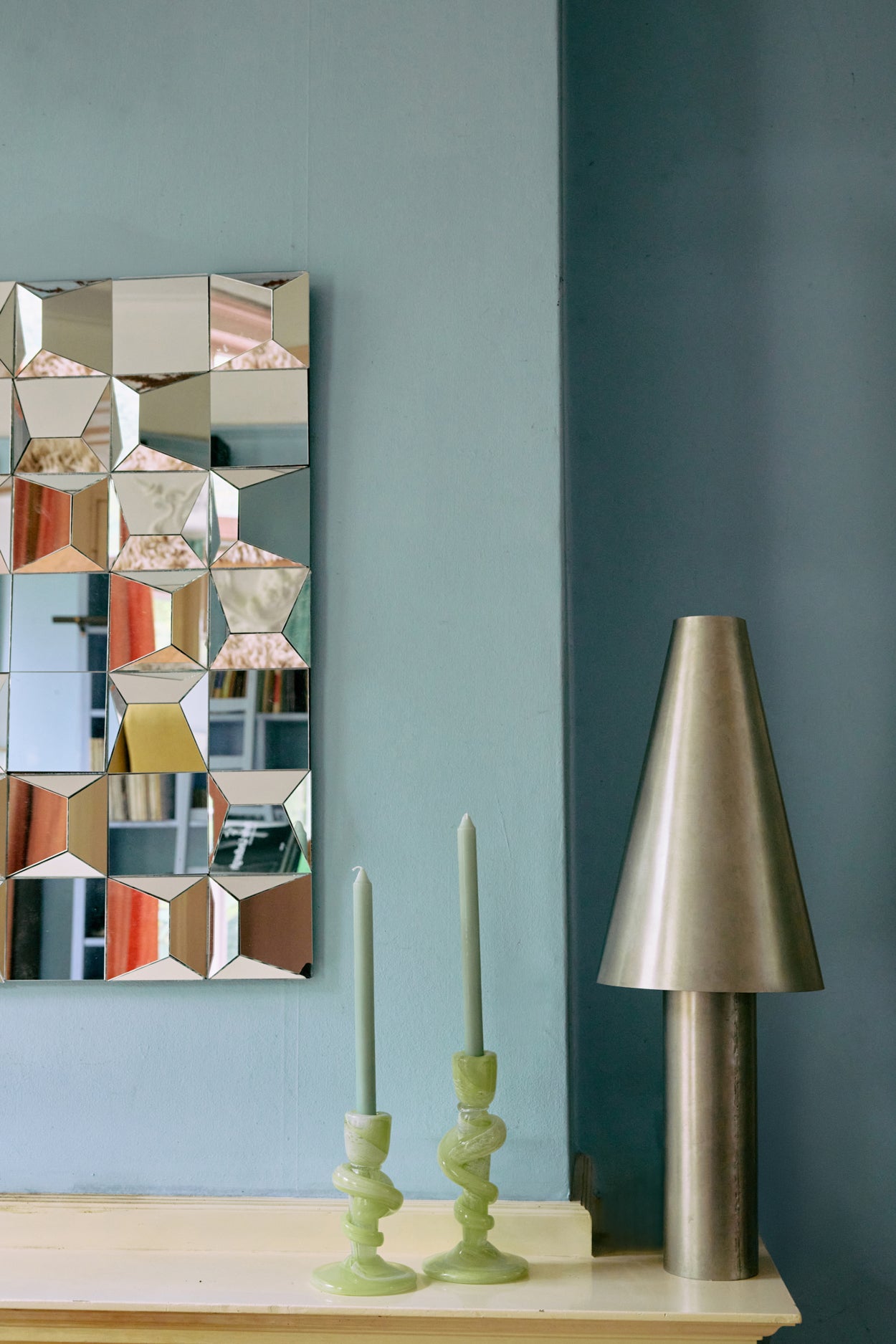Relief mirror 85x60cm von HKliving