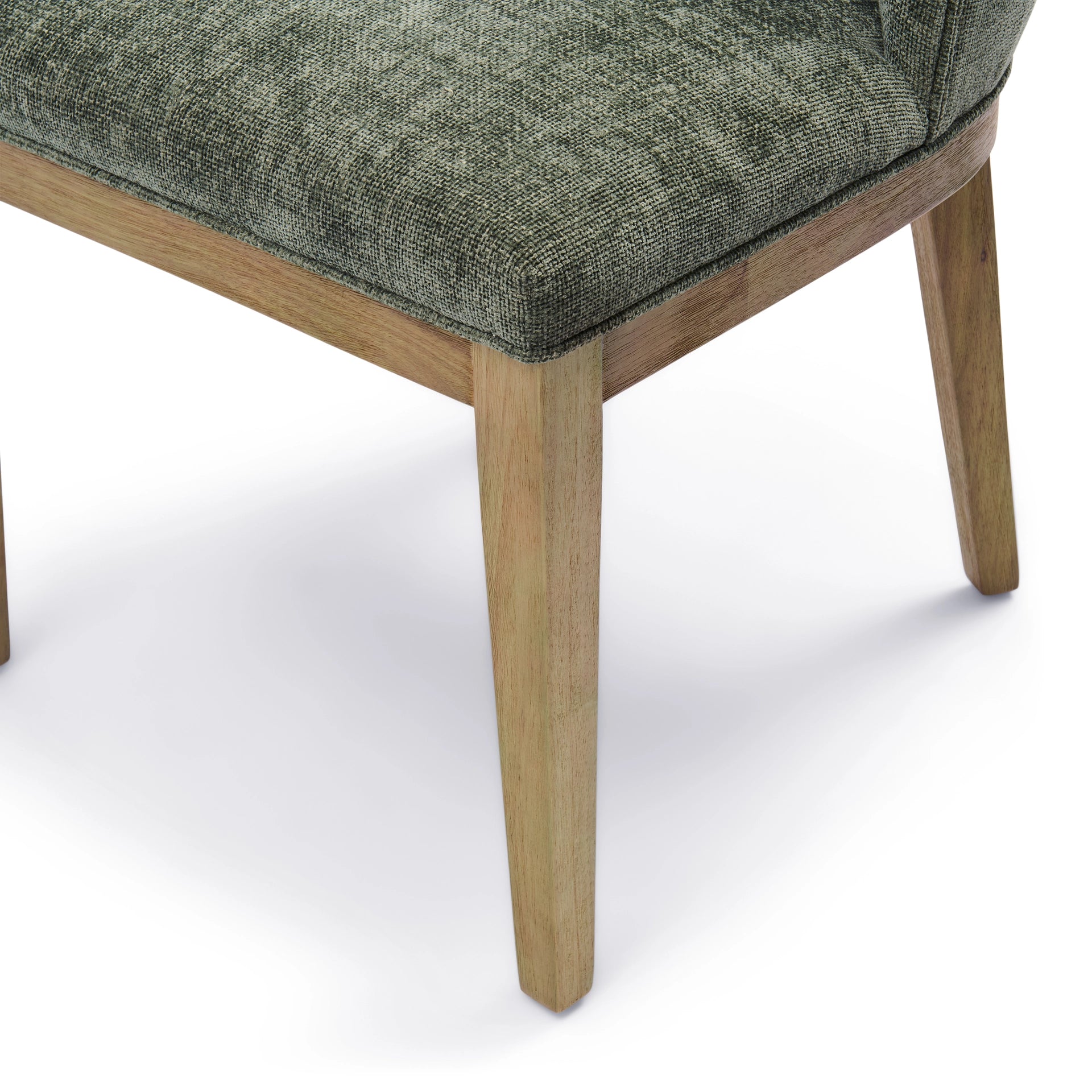 https://dam.dutchinterior.com/riviera-maison/collection/stoelen-bankjes/31154006/1920/31154006-4.webp