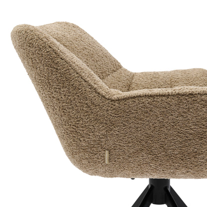 https://dam.dutchinterior.com/riviera-maison/collection/stoelen-bankjes/31714001/1920/31714001-5.webp