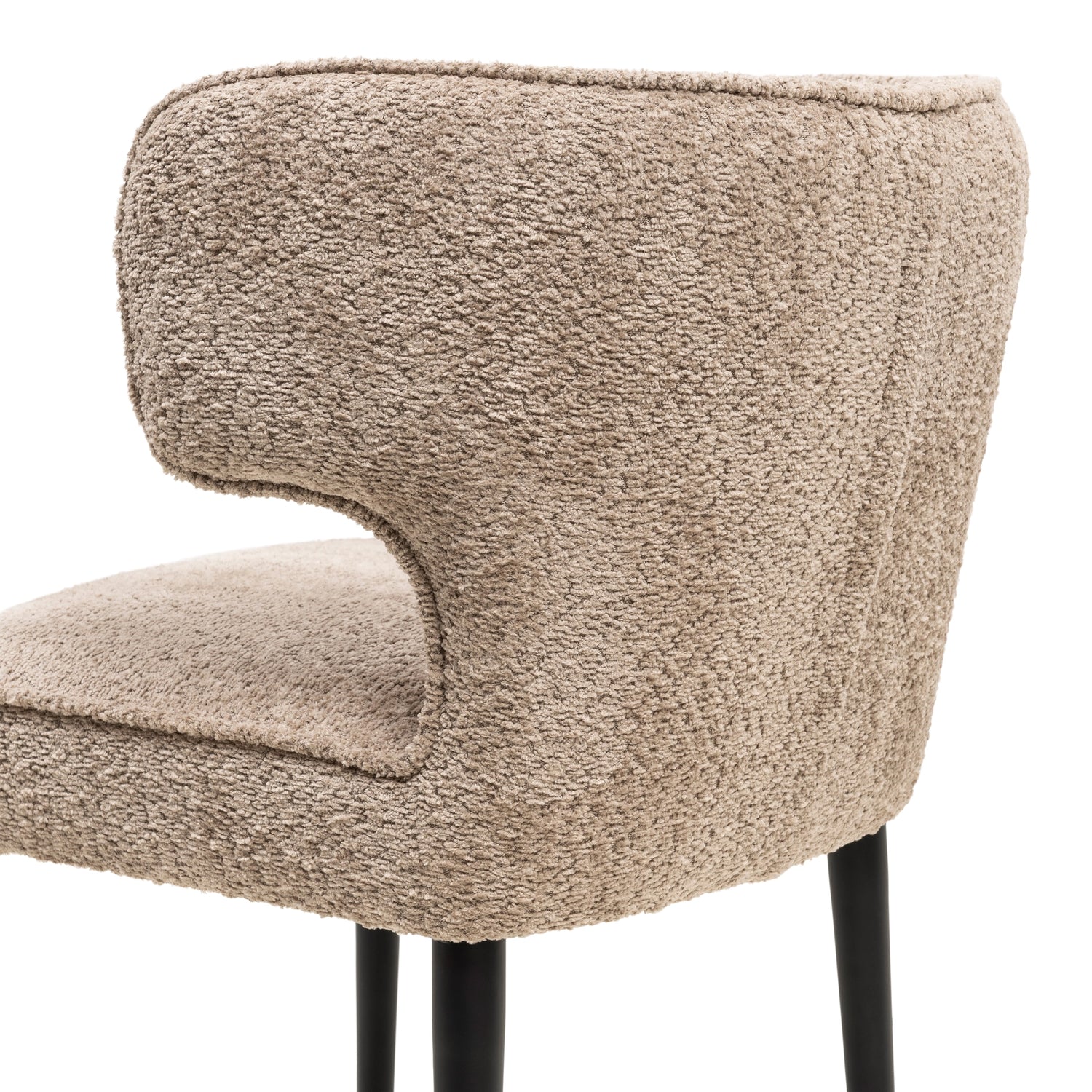 https://dam.dutchinterior.com/riviera-maison/collection/stoelen-bankjes/32651002/1920/32651002-5.webp