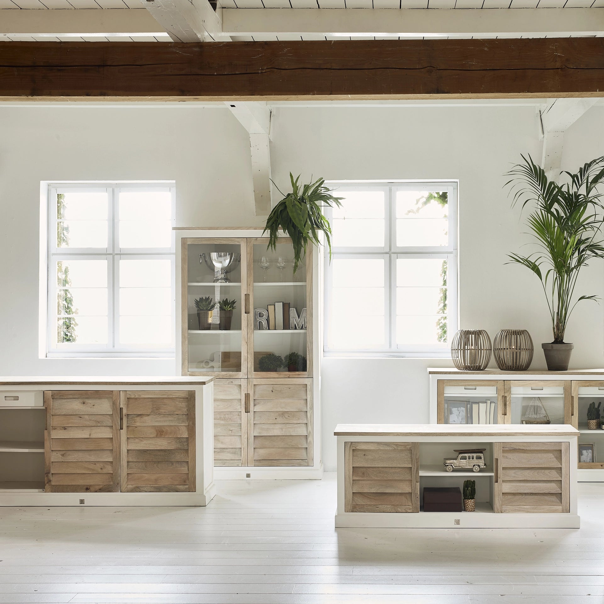 Pacifica Dresser