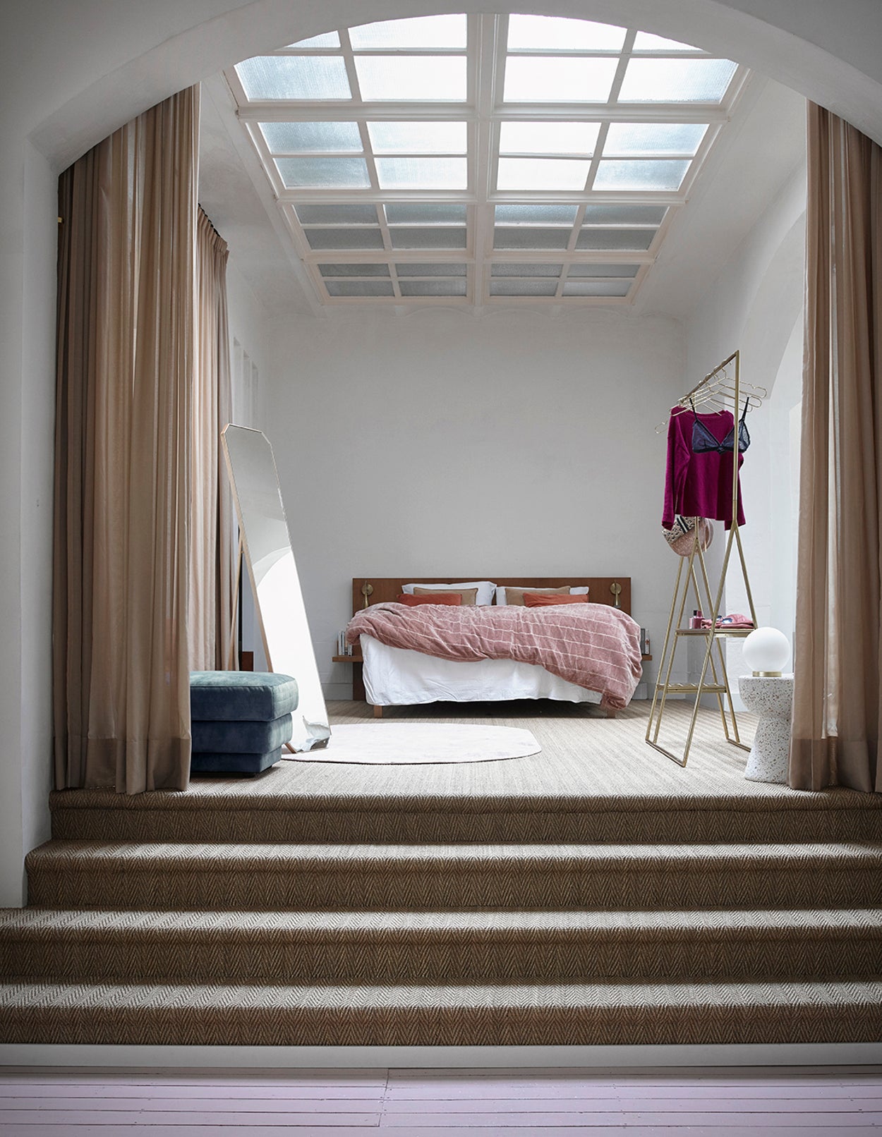 Standing floor mirror brass 175x42cm von HKliving