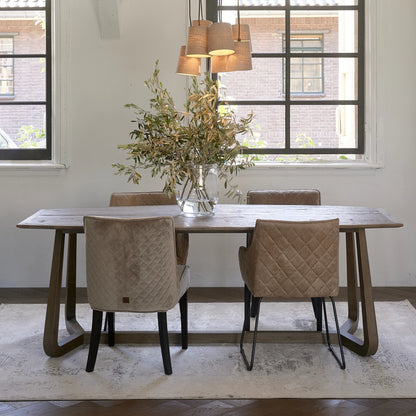 https://dam.dutchinterior.com/riviera-maison/collection/tafels/455360/1920/455360-1.webp