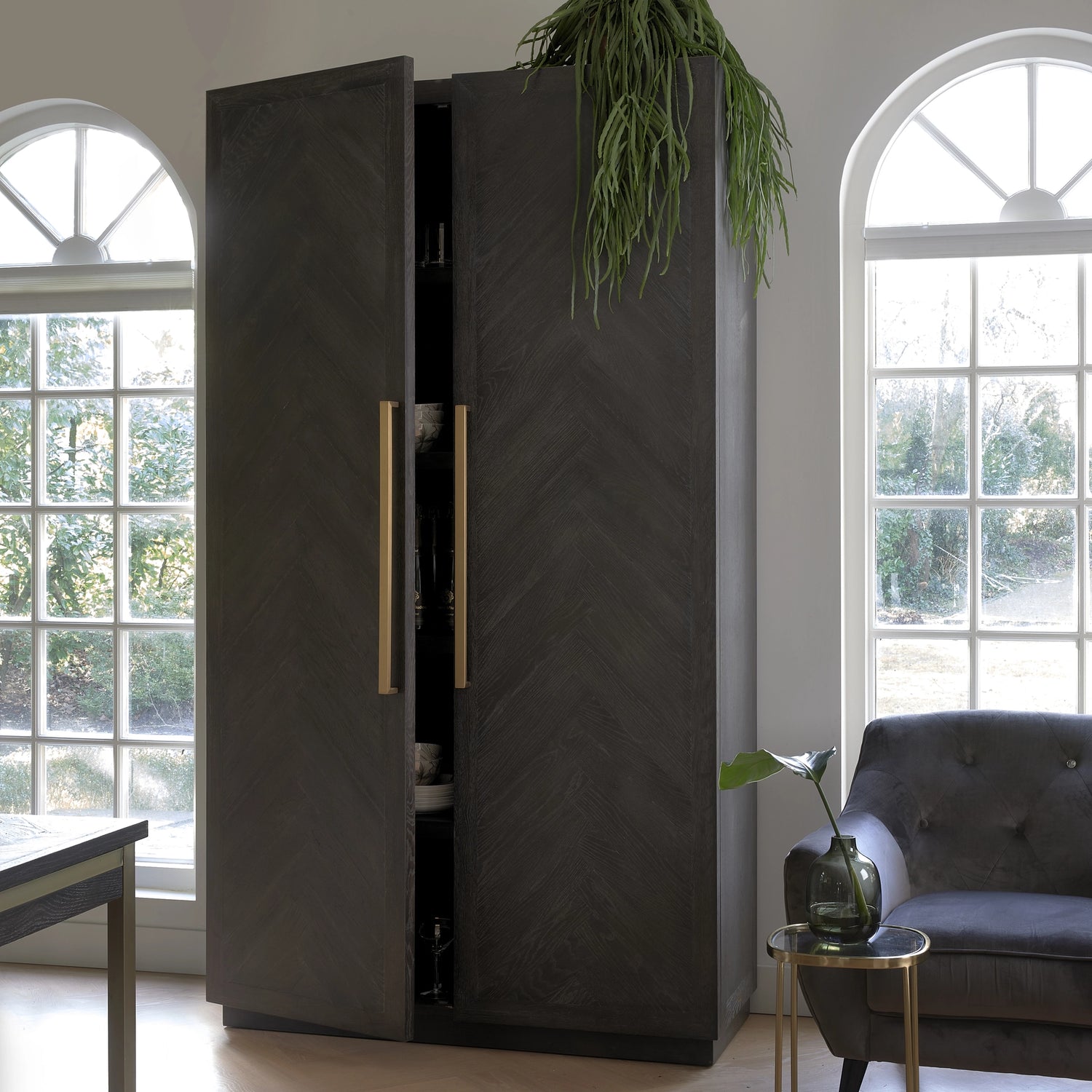 https://dam.dutchinterior.com/riviera-maison/collection/kasten/473170/1920/473170-1.webp