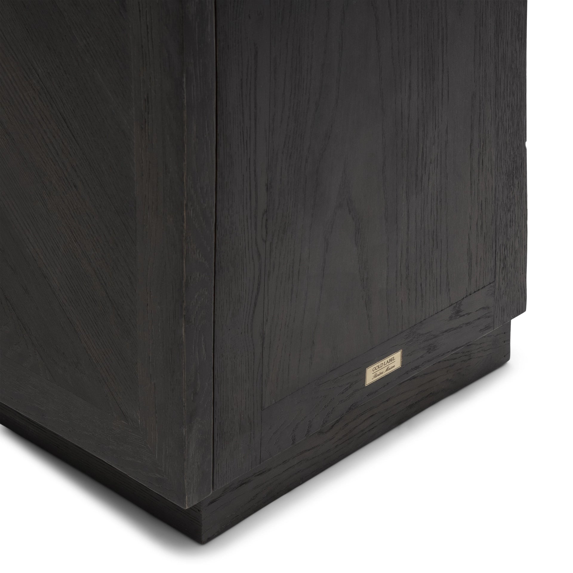 https://dam.dutchinterior.com/riviera-maison/collection/kasten/473170/1920/473170-5.webp