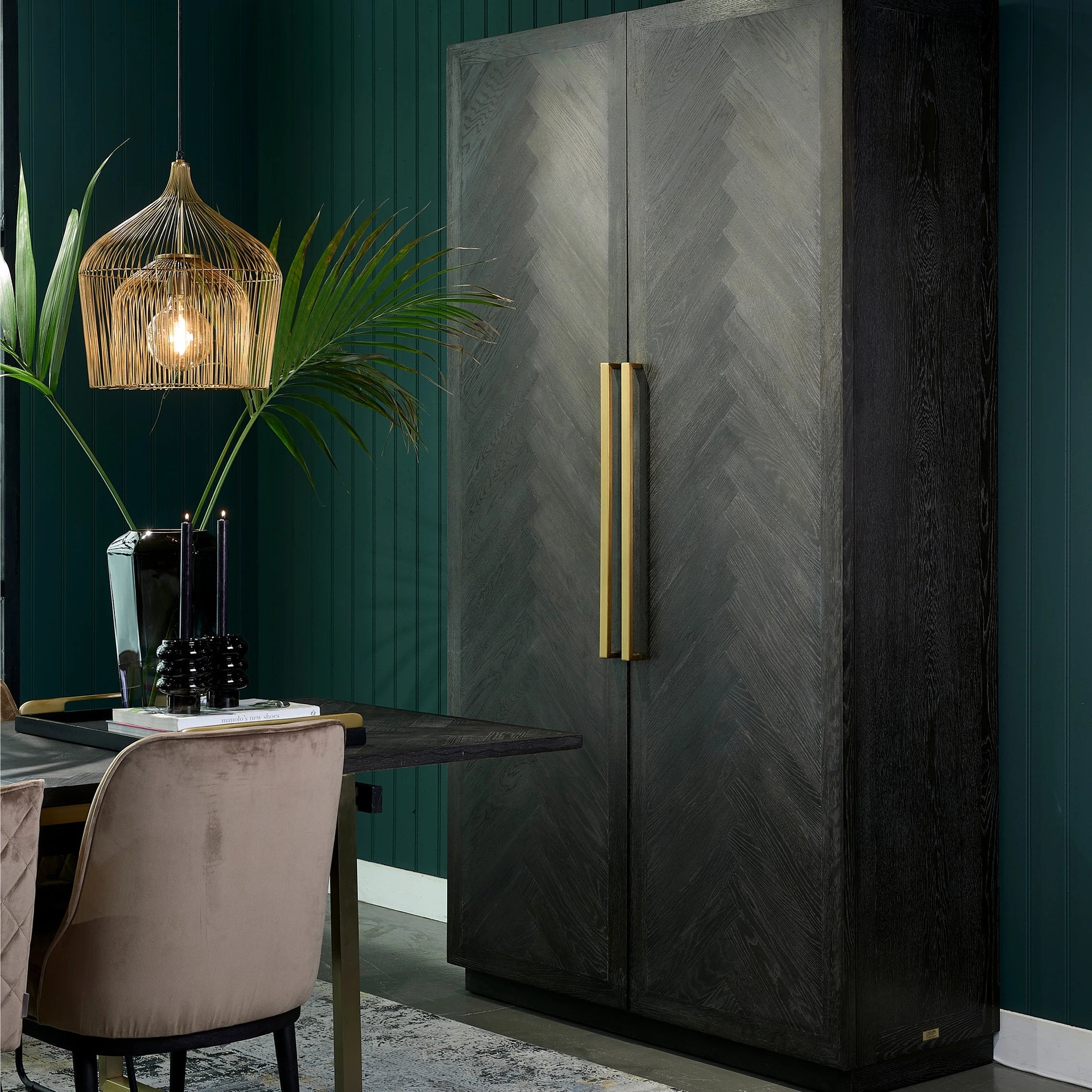 https://dam.dutchinterior.com/riviera-maison/collection/kasten/473170/1920/473170-6.webp