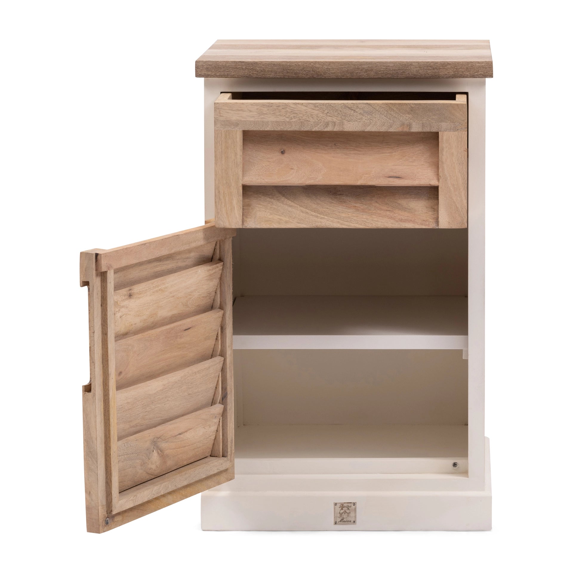 Pacifica Bed Cabine, left