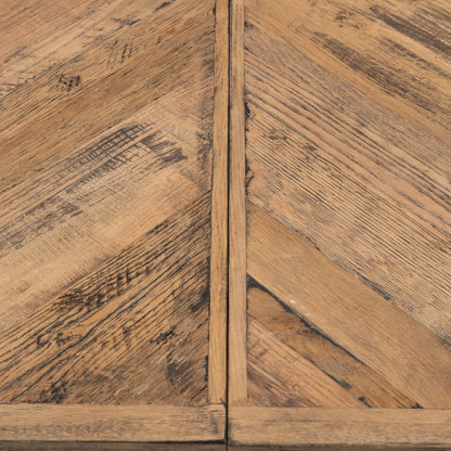 https://dam.dutchinterior.com/riviera-maison/collection/tafels/484480/1920/484480-5.webp