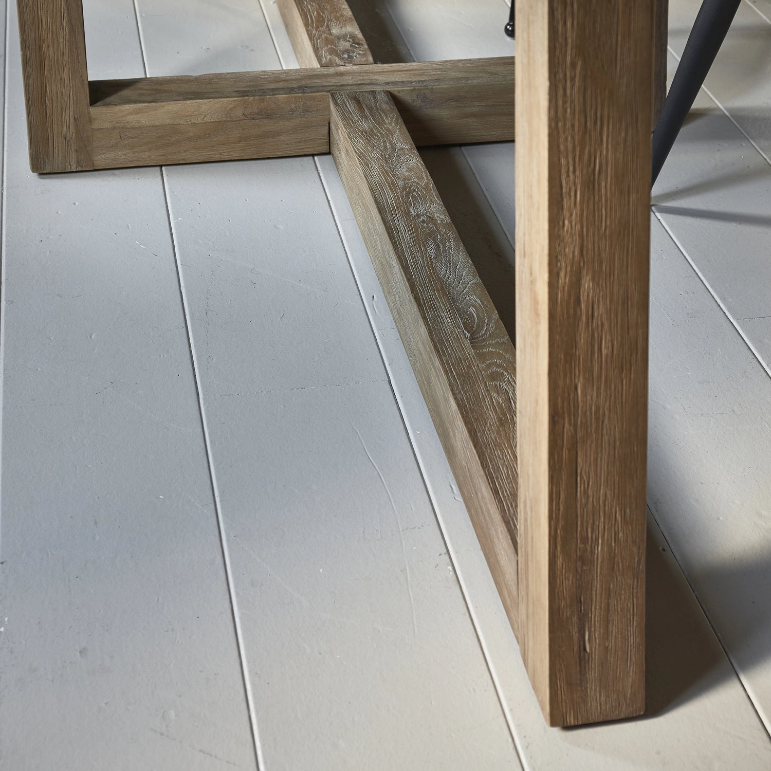 https://dam.dutchinterior.com/riviera-maison/collection/tafels/532140/1920/532140-7.webp