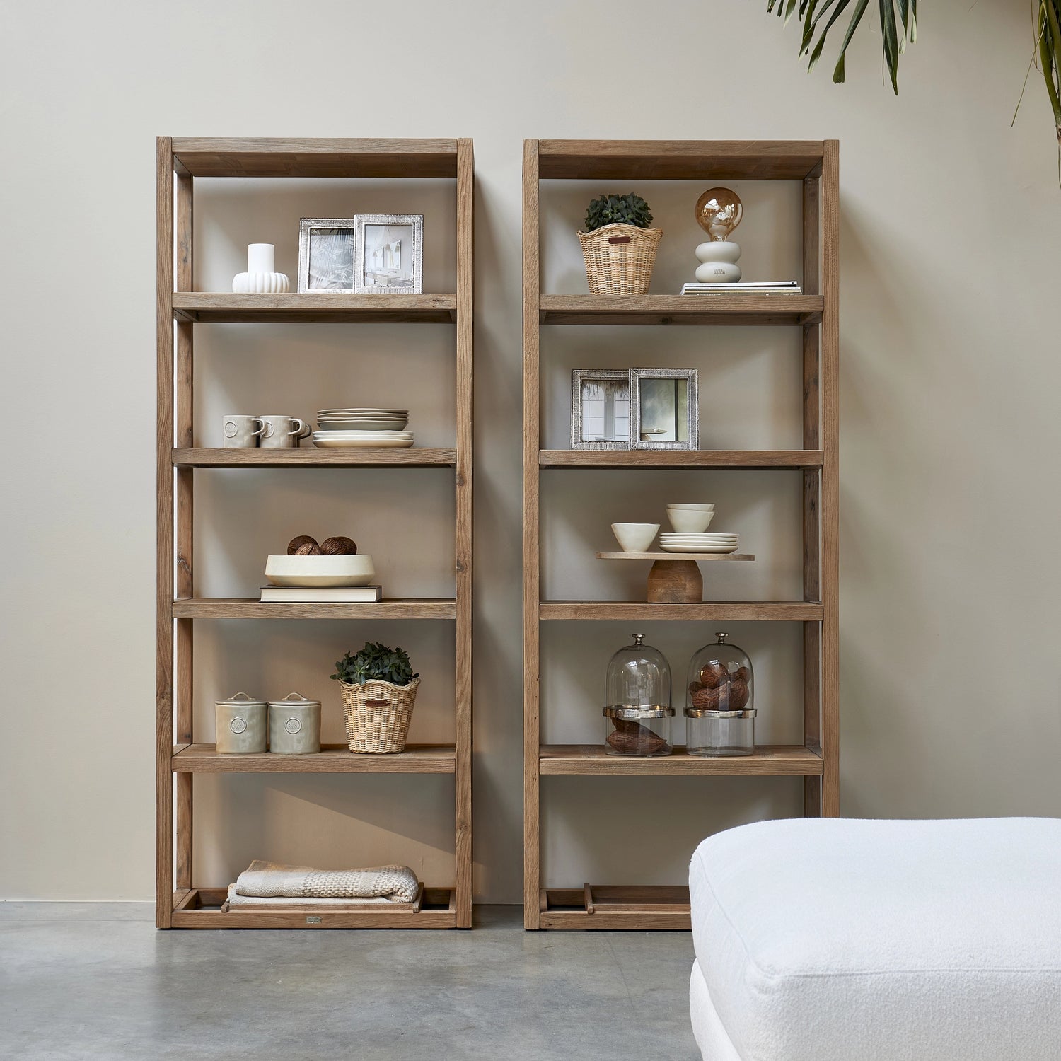 https://dam.dutchinterior.com/riviera-maison/collection/kasten/532680/1920/532680-1.webp