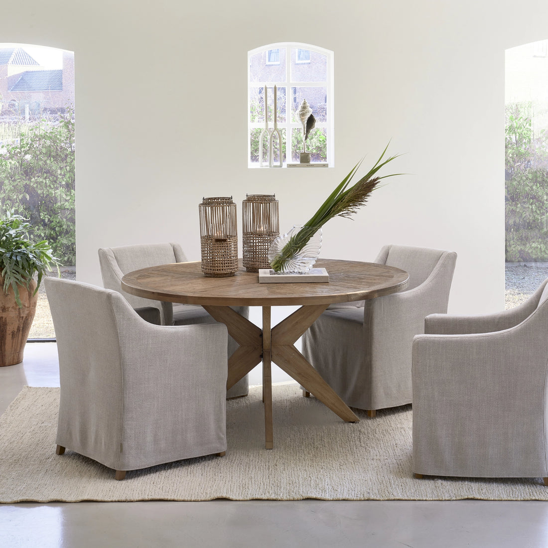 Esstisch Portland Dining Table Dia 150 von Rivièra Maison