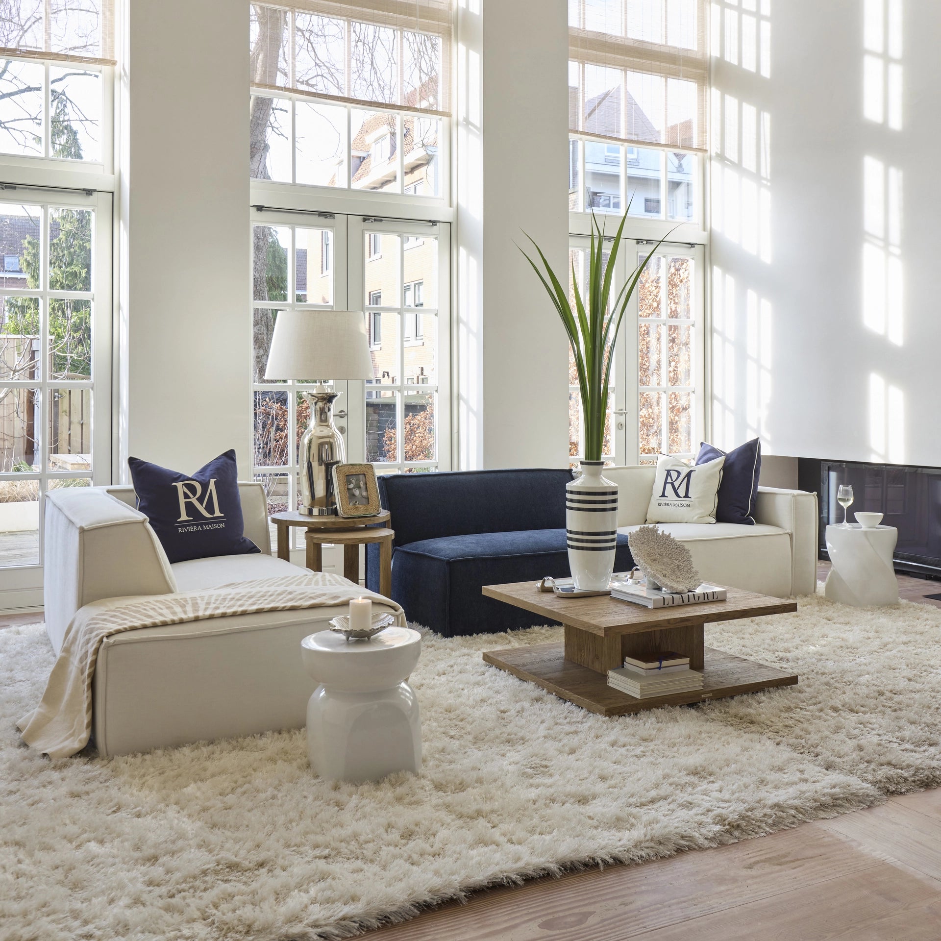 Vermont Coffee Table 90x90cm von Rivièra Maison