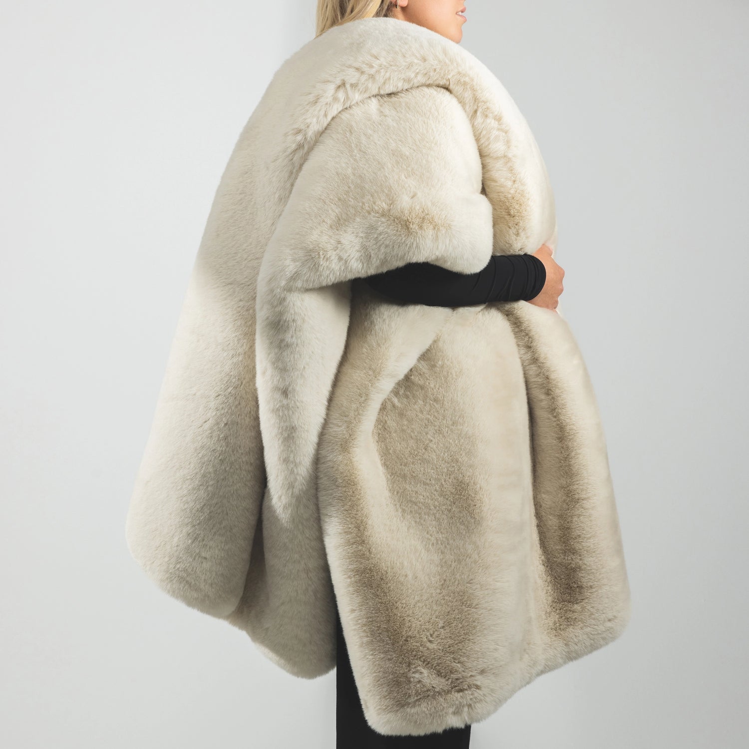 Heather Faux Fur Throw 180x130cm von Rivièra Maison
