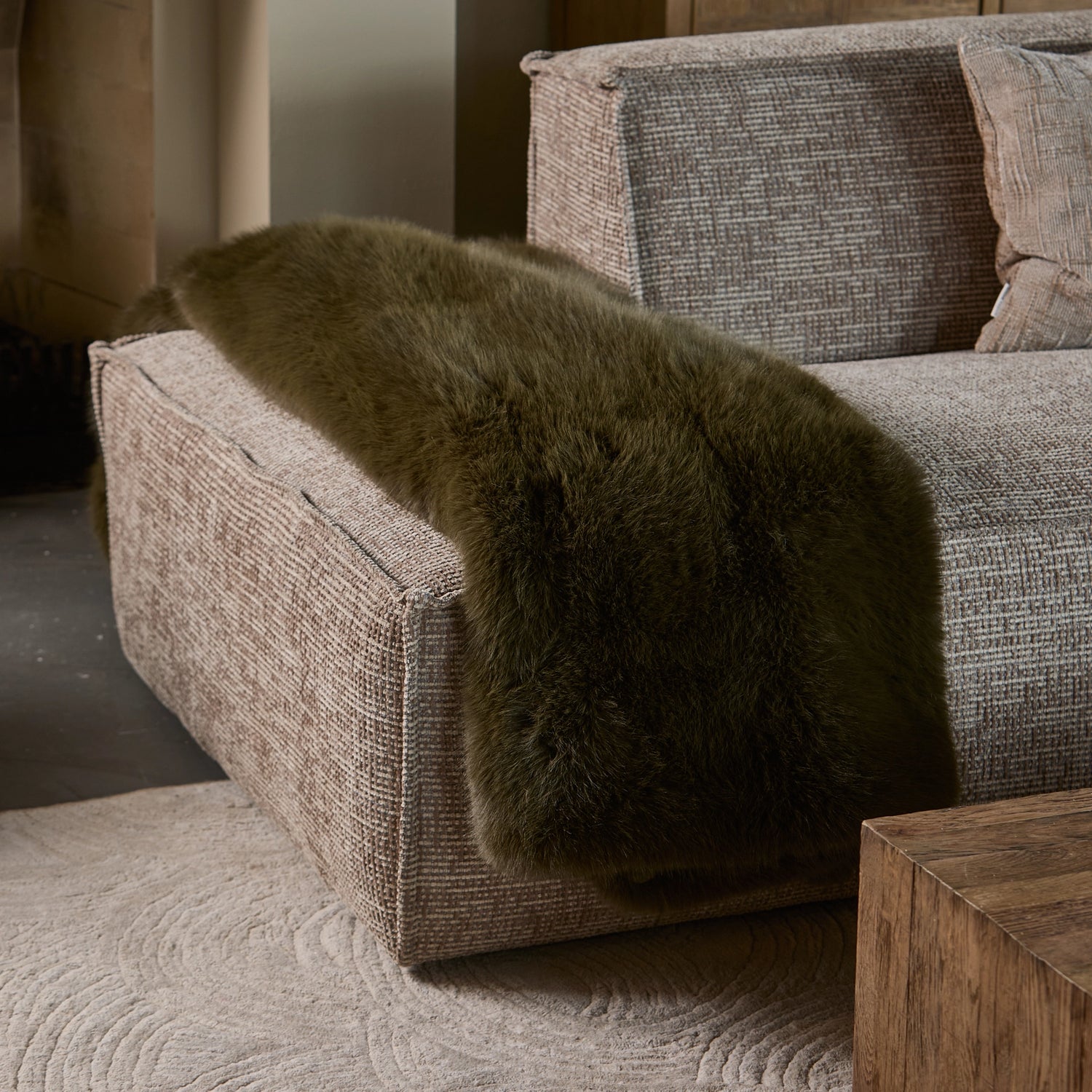 Bromont Faux Fur Throw 180x130cm von Rivièra Maison