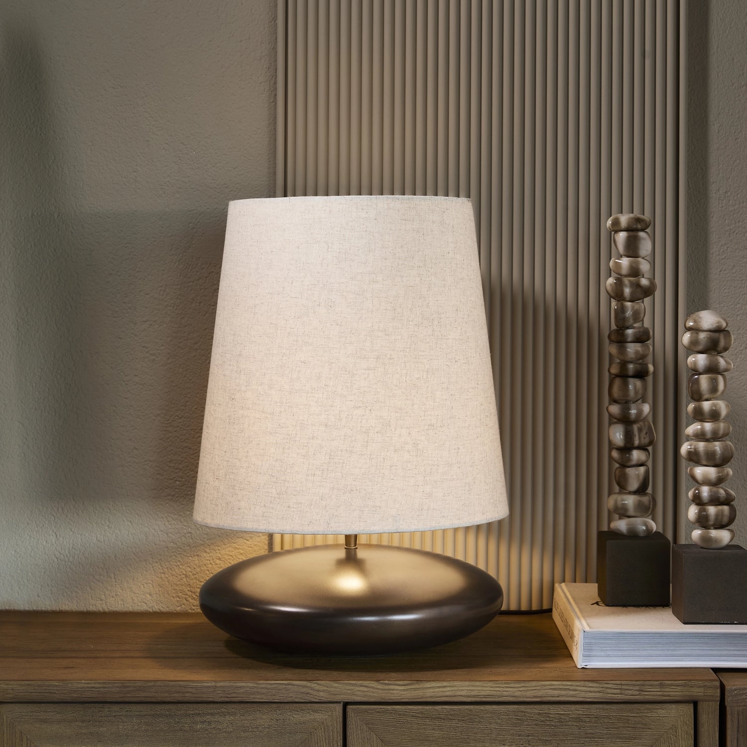 Valoir Table Lamp
