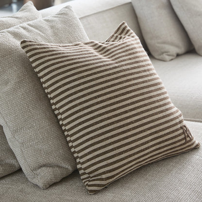 RM Linea Pillow 50×50 von Rivièra Maison