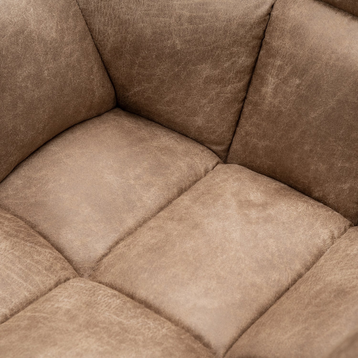 https://dam.dutchinterior.com/riviera-maison/collection/stoelen-bankjes/7650001/1920/7650001-5.webp