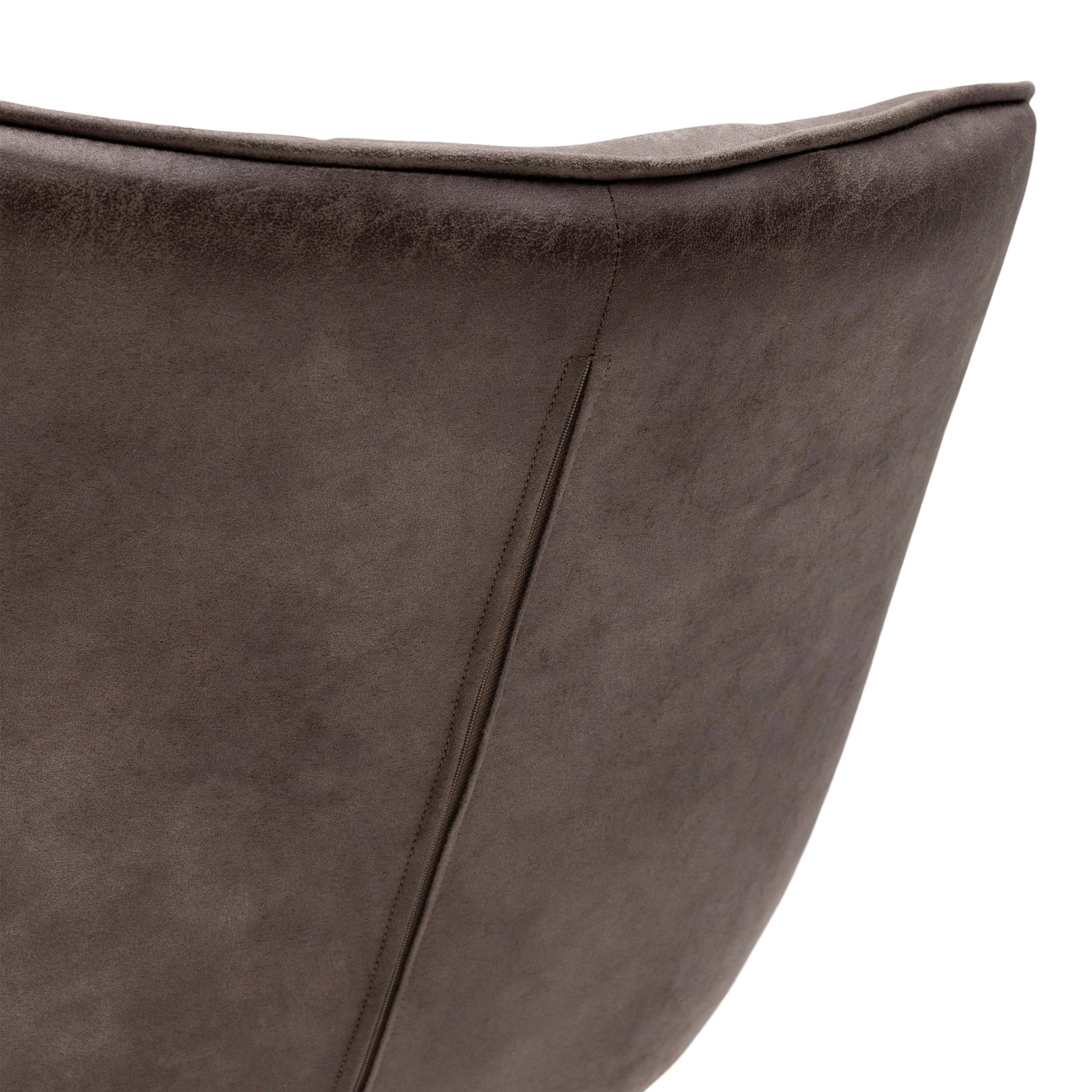 https://dam.dutchinterior.com/riviera-maison/collection/stoelen-bankjes/7650002/1920/7650002-6.webp