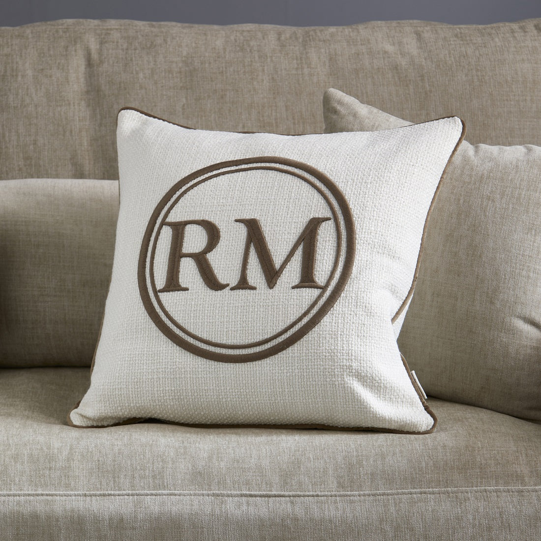 RM Jackson Pillow Flax 50x50