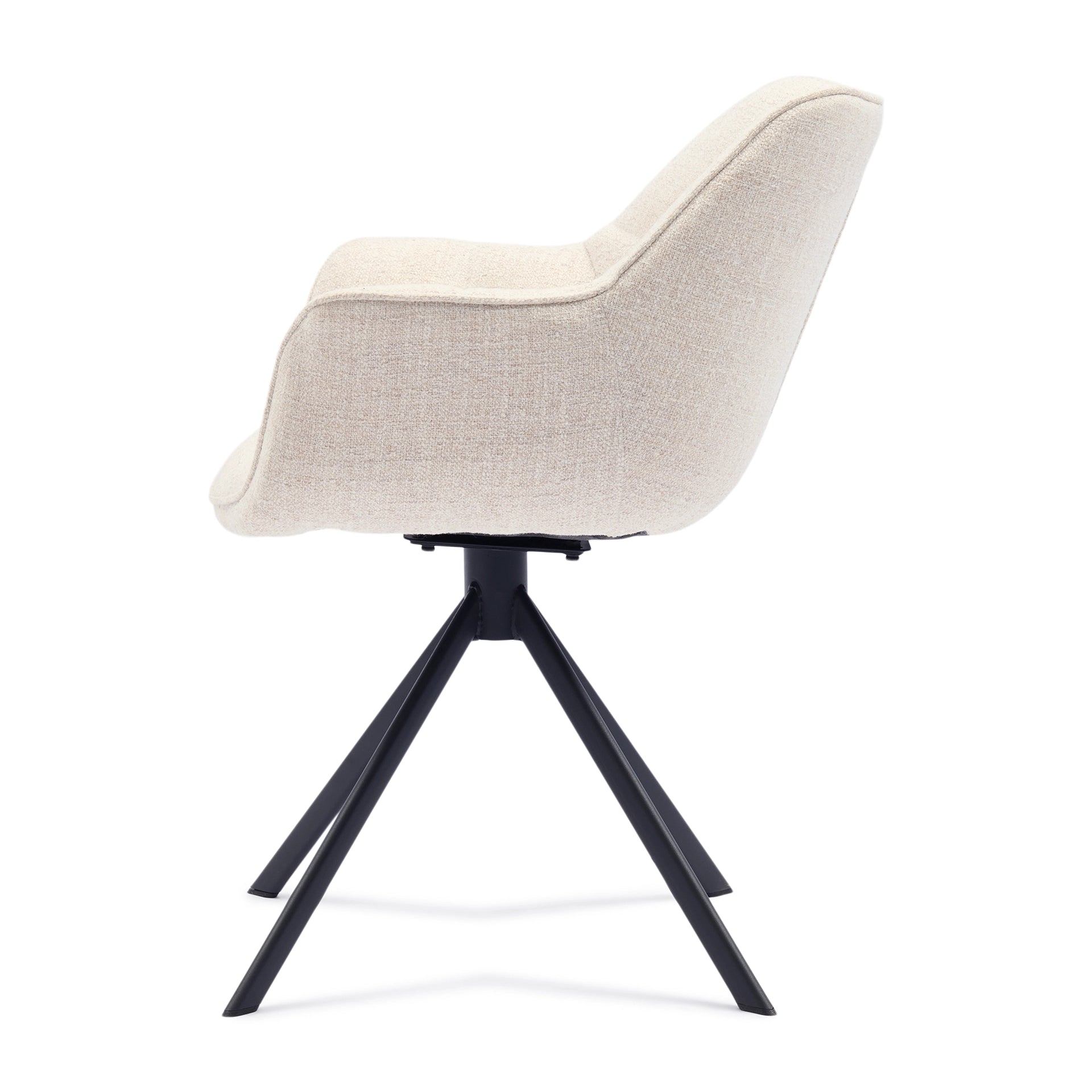 https://dam.dutchinterior.com/riviera-maison/collection/stoelen-bankjes/9687001/1920/9687001-3.webp