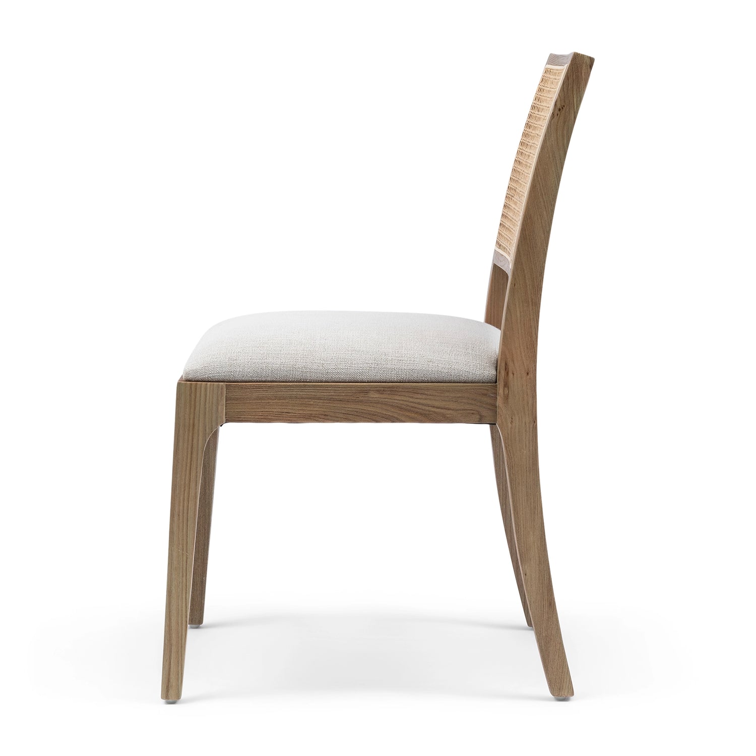 https://dam.dutchinterior.com/riviera-maison/collection/stoelen-bankjes/9796001/1920/9796001-3.webp