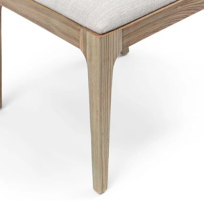 https://dam.dutchinterior.com/riviera-maison/collection/stoelen-bankjes/9796001/1920/9796001-4.webp