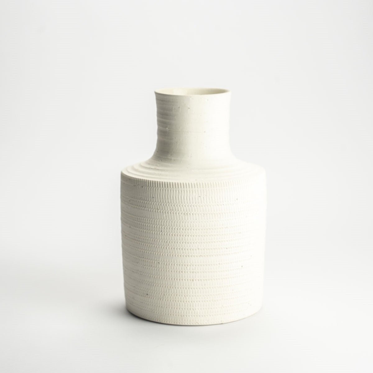 Vase Madeira, weiß von Isaa