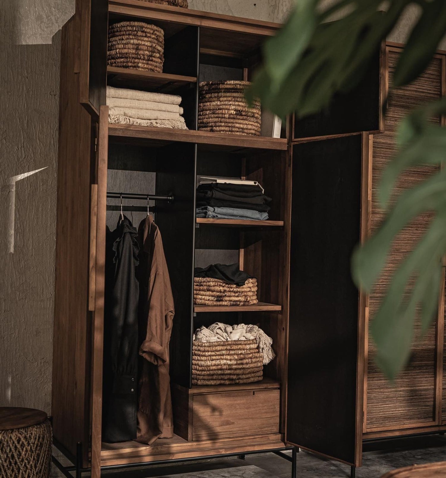 Coco Kleiderschrank- 4 Türen