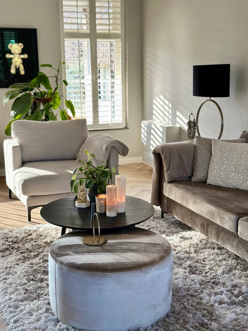 Hocker Mops
