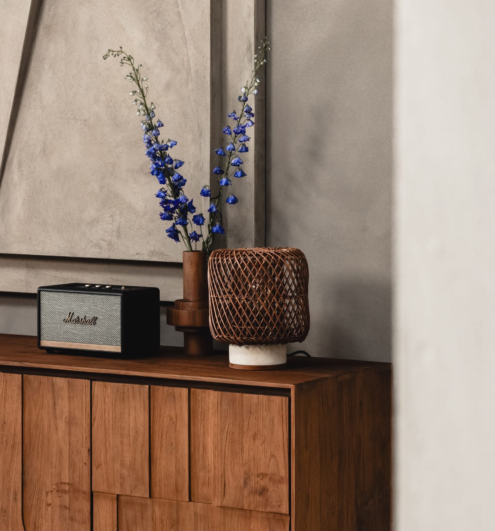 Pole Rattan Tischlampe Braun
