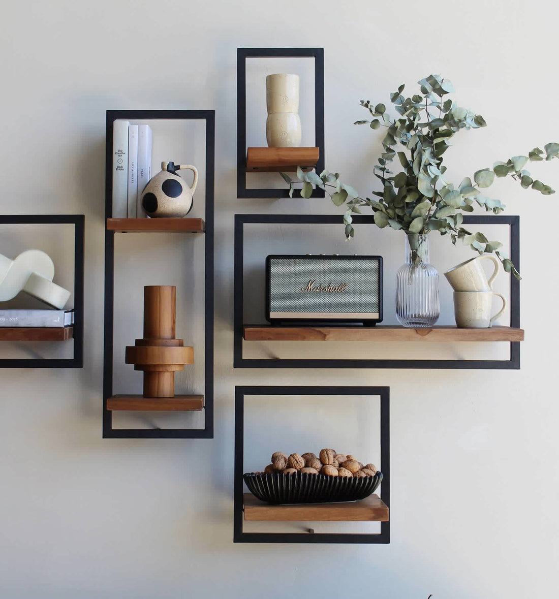 Shelfmate C, Teakholz