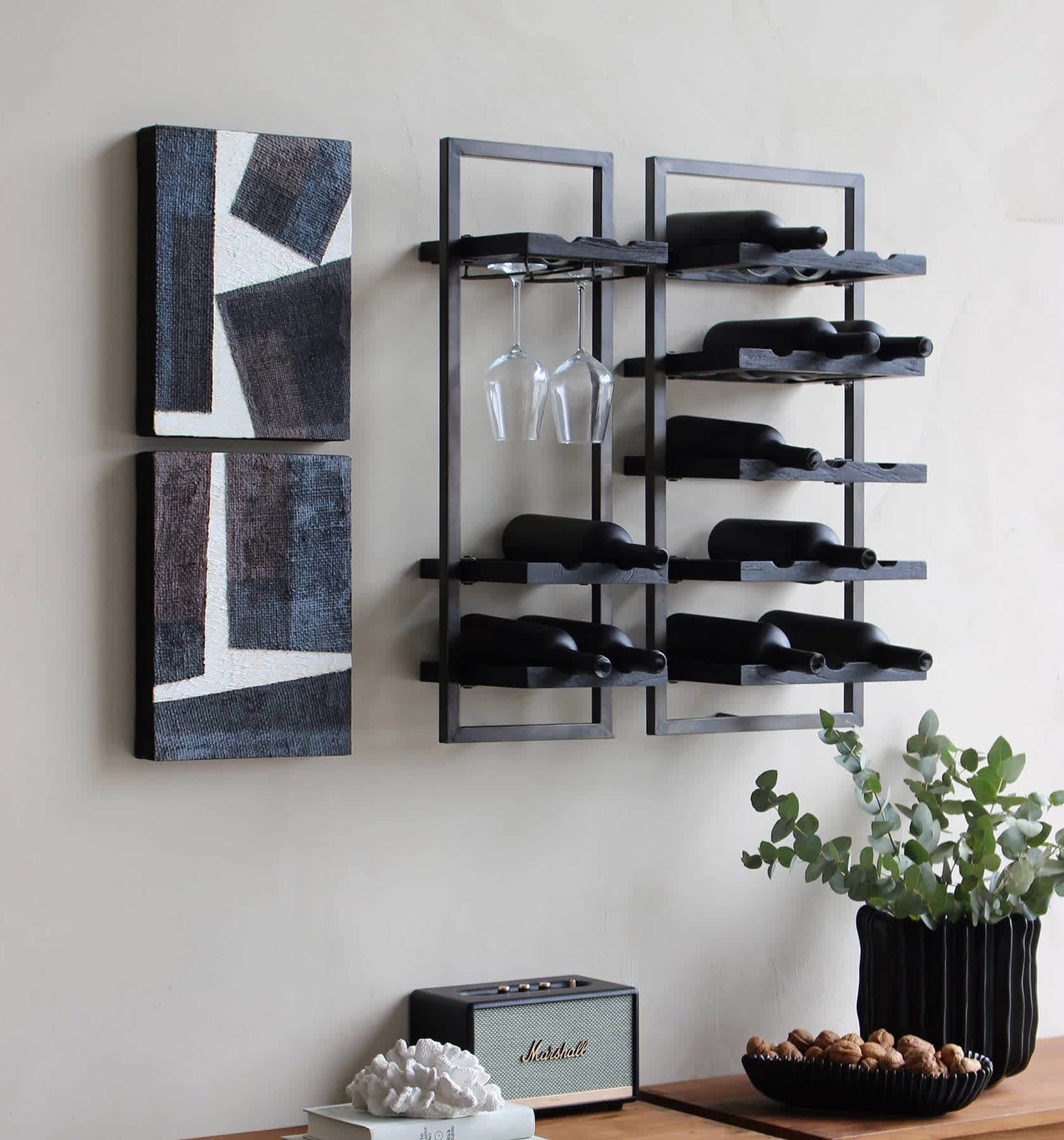 https://images.ctfassets.net/hhqcfrz88uh8/5ODnGwFpJv6Ga6dDSpnah6/b25b30ae652a285a9470d4f170f2eff3/Winerack_Charcoal_6_bottles_type_DE3-image-2.jpg?w=1680&amp;q=40