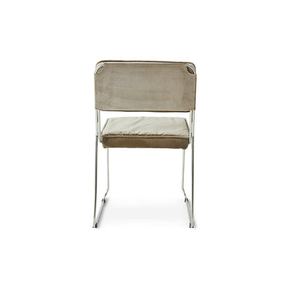 Endless dining chair: velvet, dirty chai von HKliving